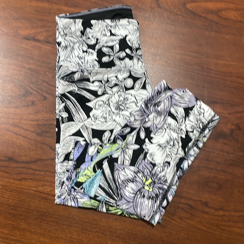 Women’s small Calvin Klein performance leggings